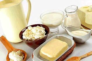 Facial treatments based on dairy products